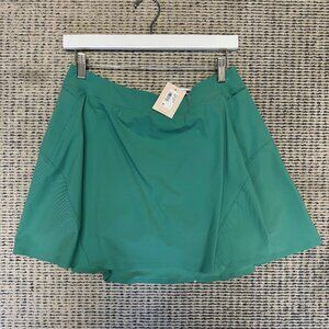 Women's Peter Millar Solid Green Golf Skirt (Brand new)